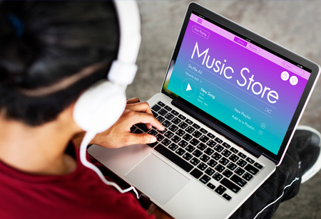Amazon Musicâ€™s New Topicsâ€™ Feature Uses AI to Suggest Podcast Episodes